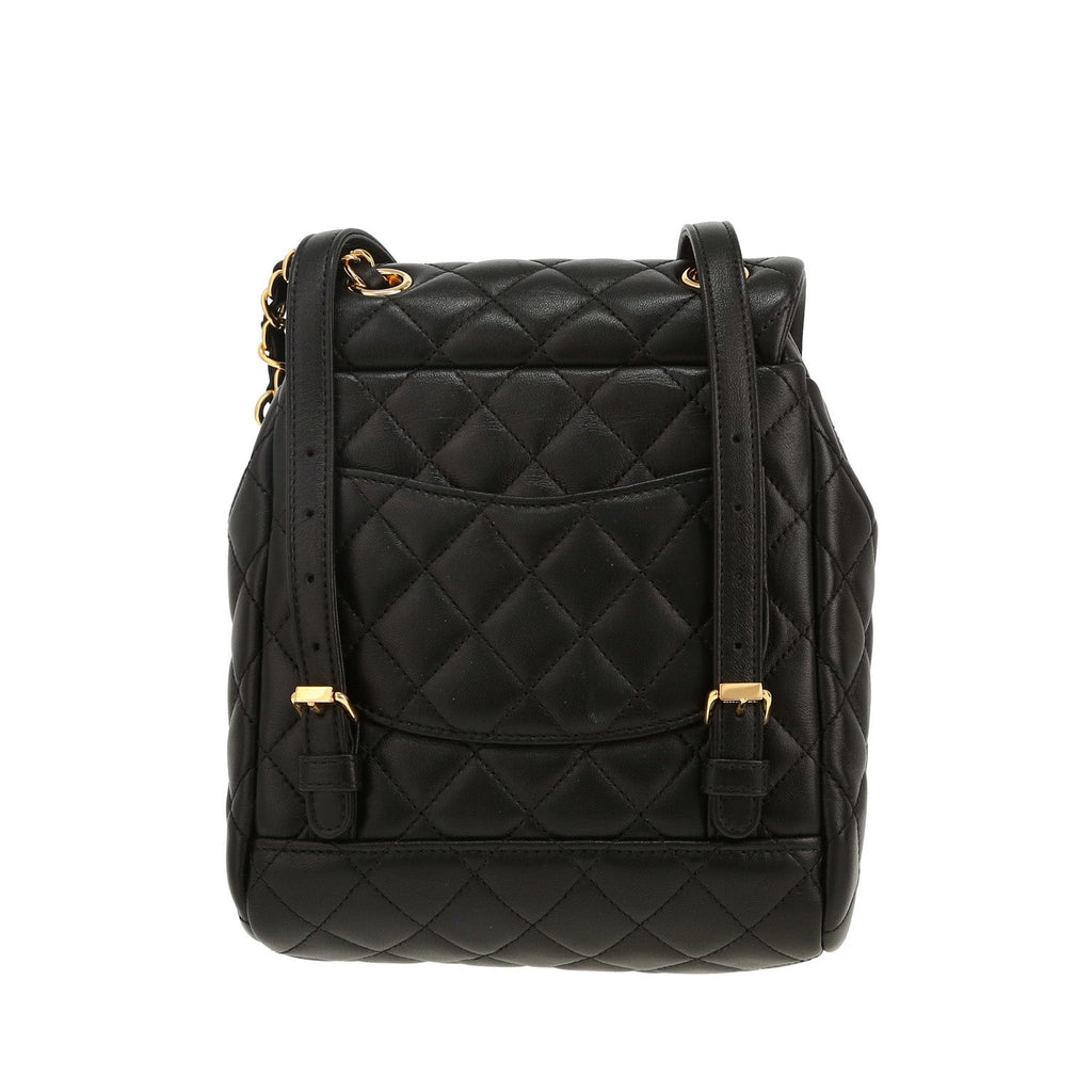 Chanel Timeless backpack in black quilted leather - DETAIL 4