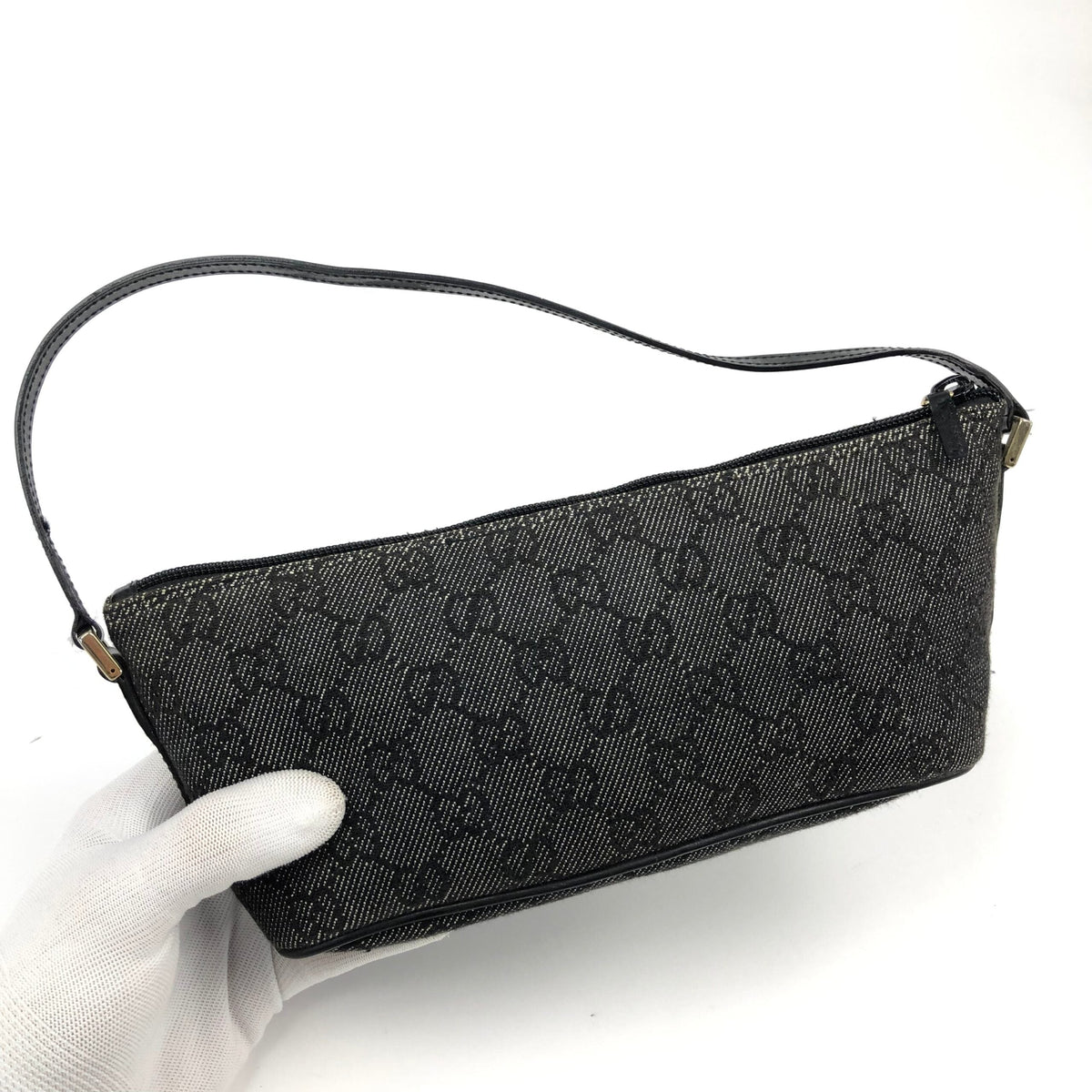 GUCCI MONOGRAM SHOULDER BAG