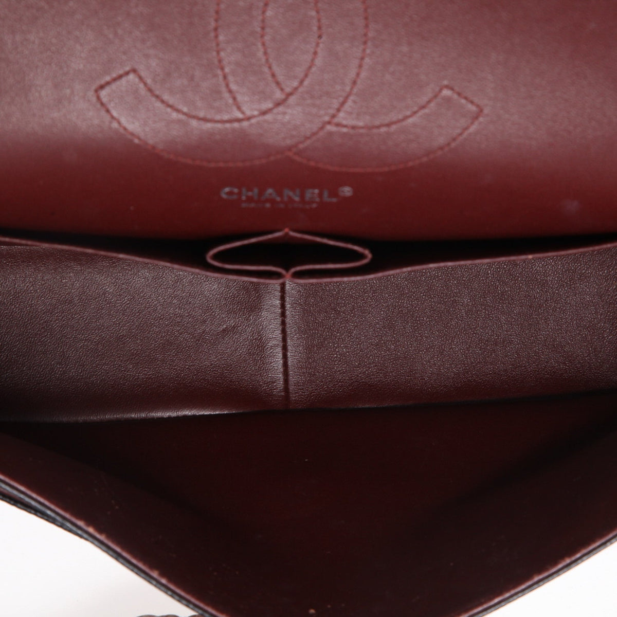 Chanel Timeless Jumbo shoulder bag in black quilted grained leather - DETAIL 8