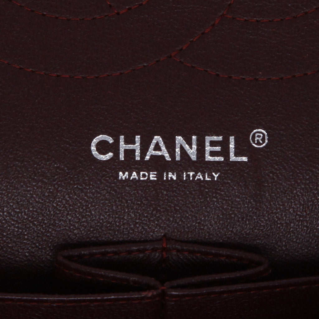 Chanel Timeless Jumbo shoulder bag in black quilted grained leather - DETAIL 9