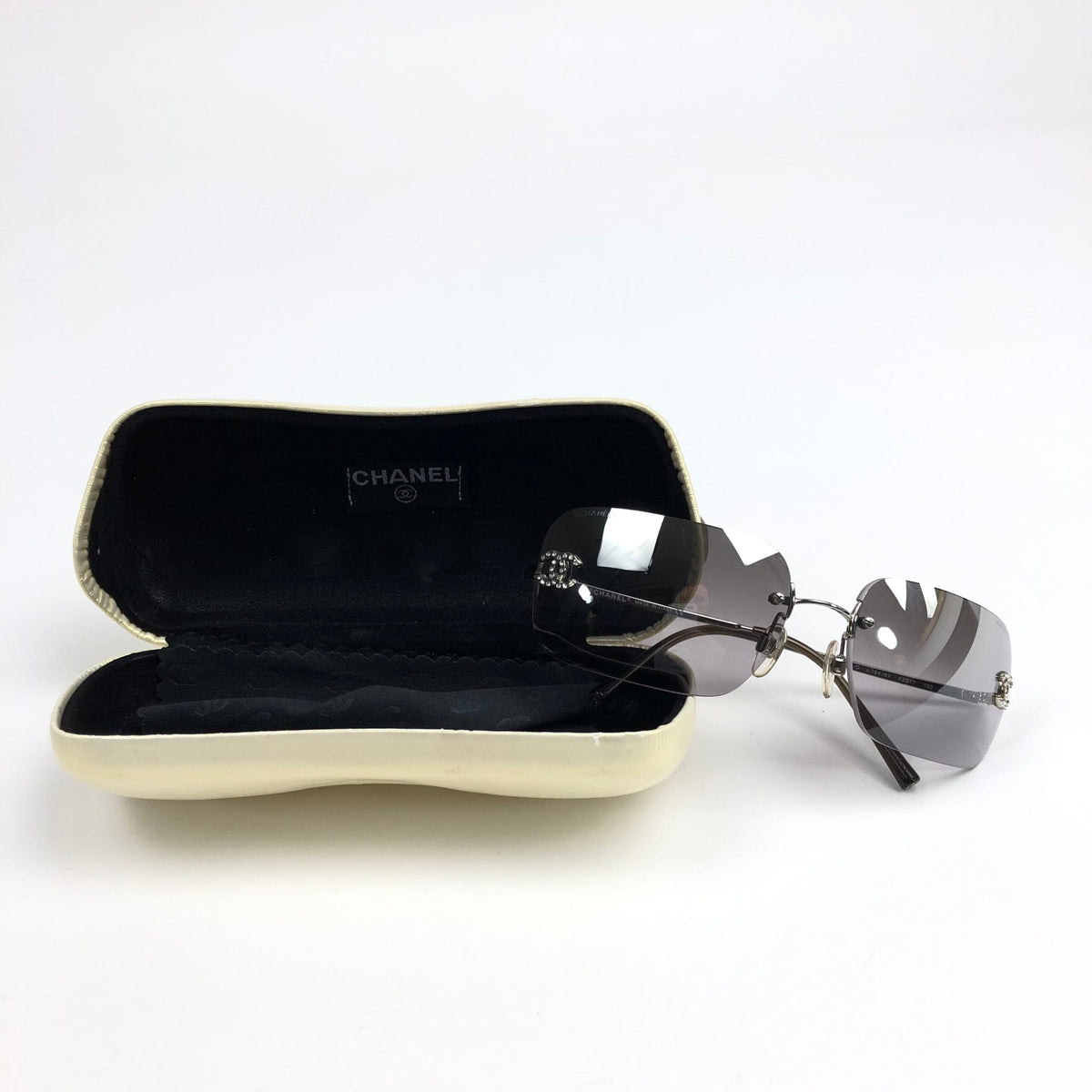 CHANEL RIMLESS SUNGLASSES
