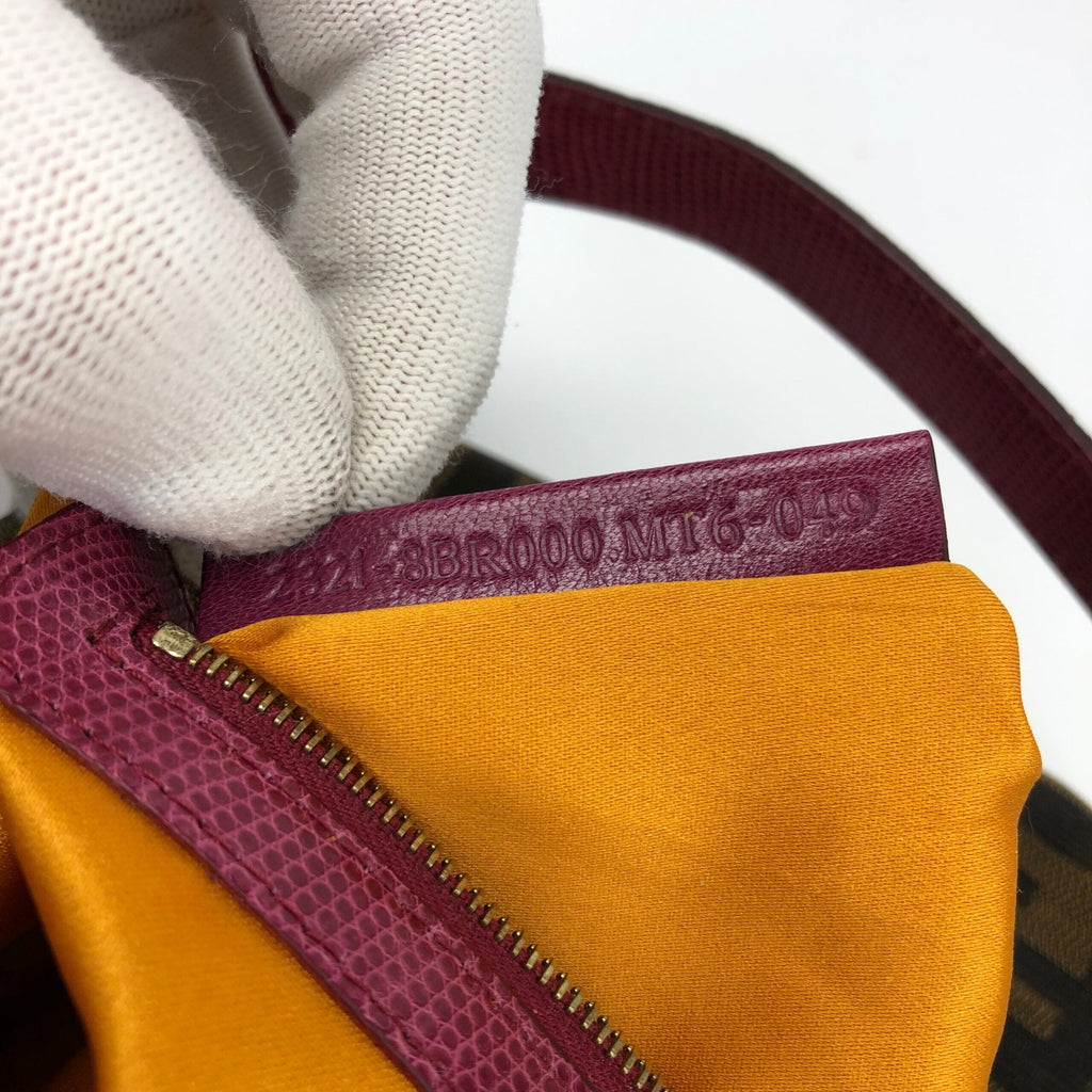 FENDI BEADED BAGUETTE BAG WITH EXOTIC LIZARD DETAILING