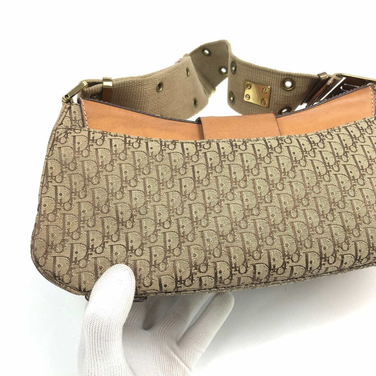CHRISTIAN DIOR STREET CHIC COLUMBUS SHOULDER BAG