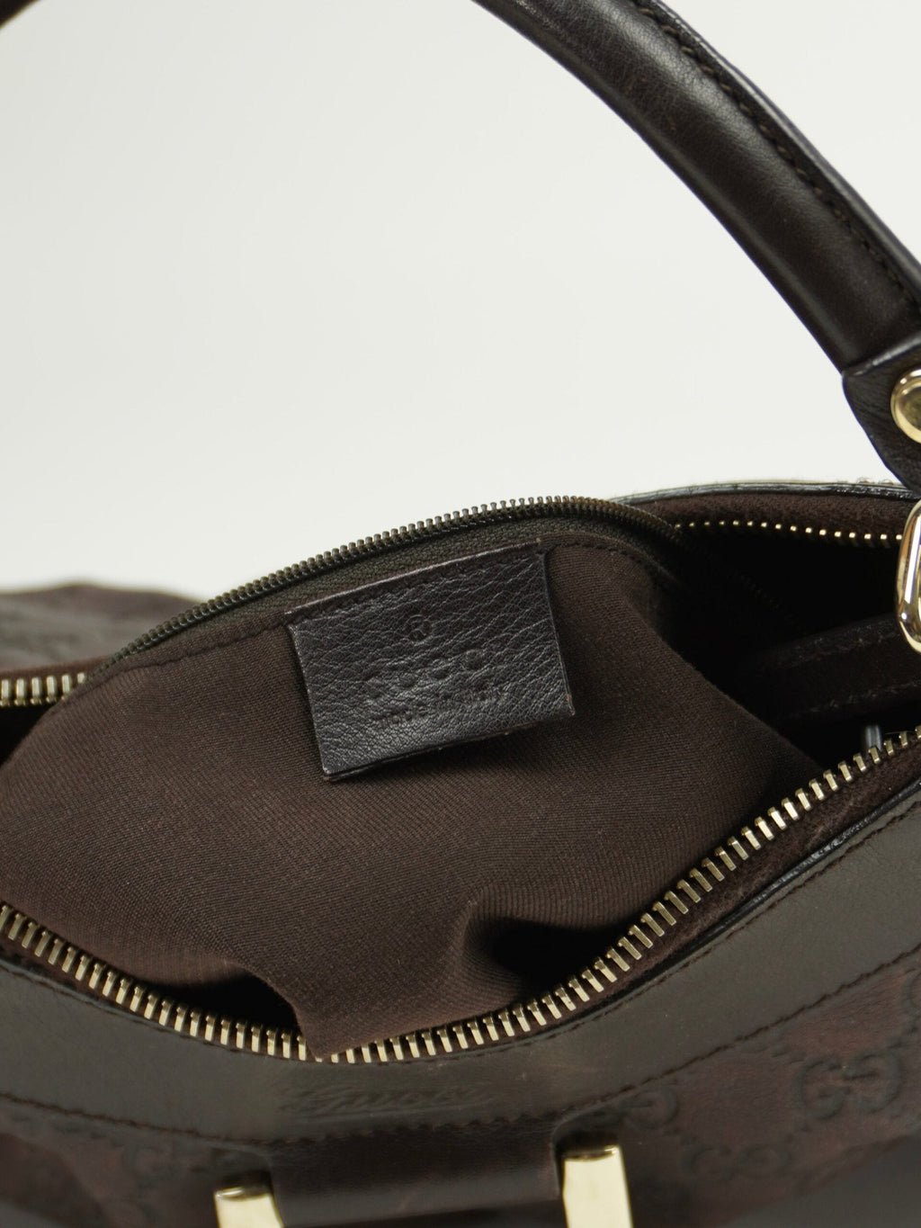 GUCCI MONOGRAM LEATHER ABBEY BAG