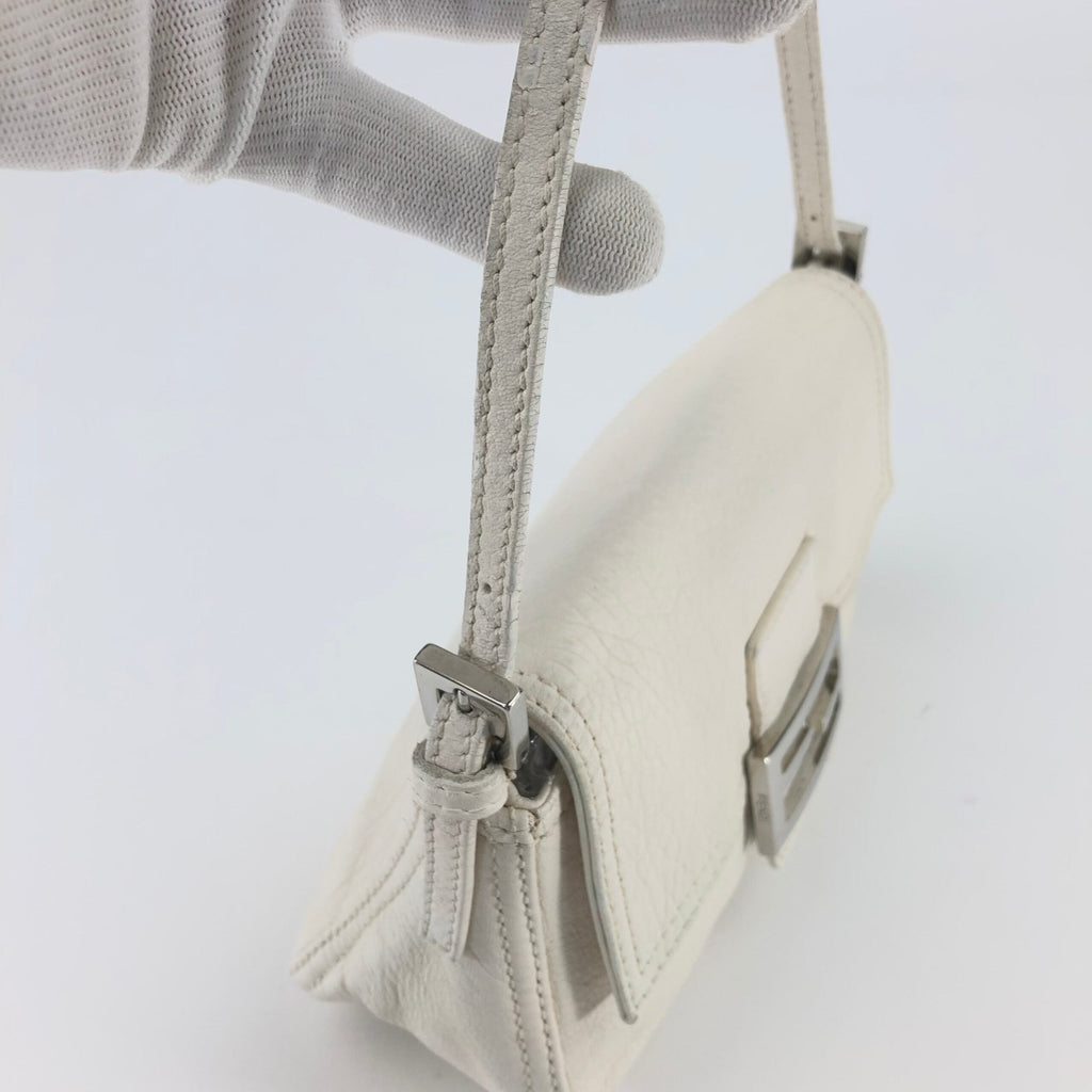 FENDI LEATHER BAGUETTE BAG