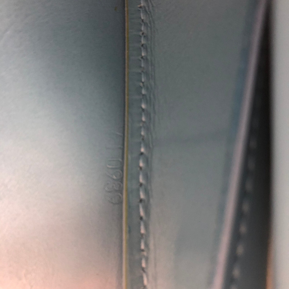 LOUIS VUITTON VERNIS SHOULDER BAG