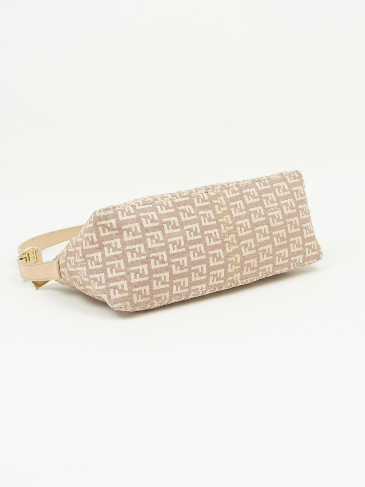 FENDI ZUCCA SHOULDER BAG