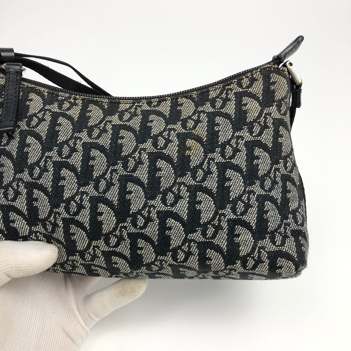CHRISTIAN DIOR MONOGRAM SHOULDER BAG