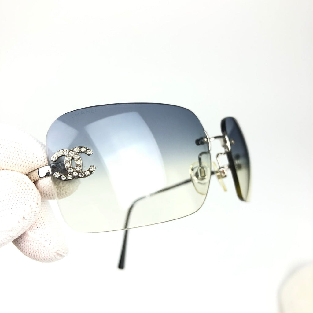 CHANEL BLUE GRADIENT RIMLESS SUNGLASSES