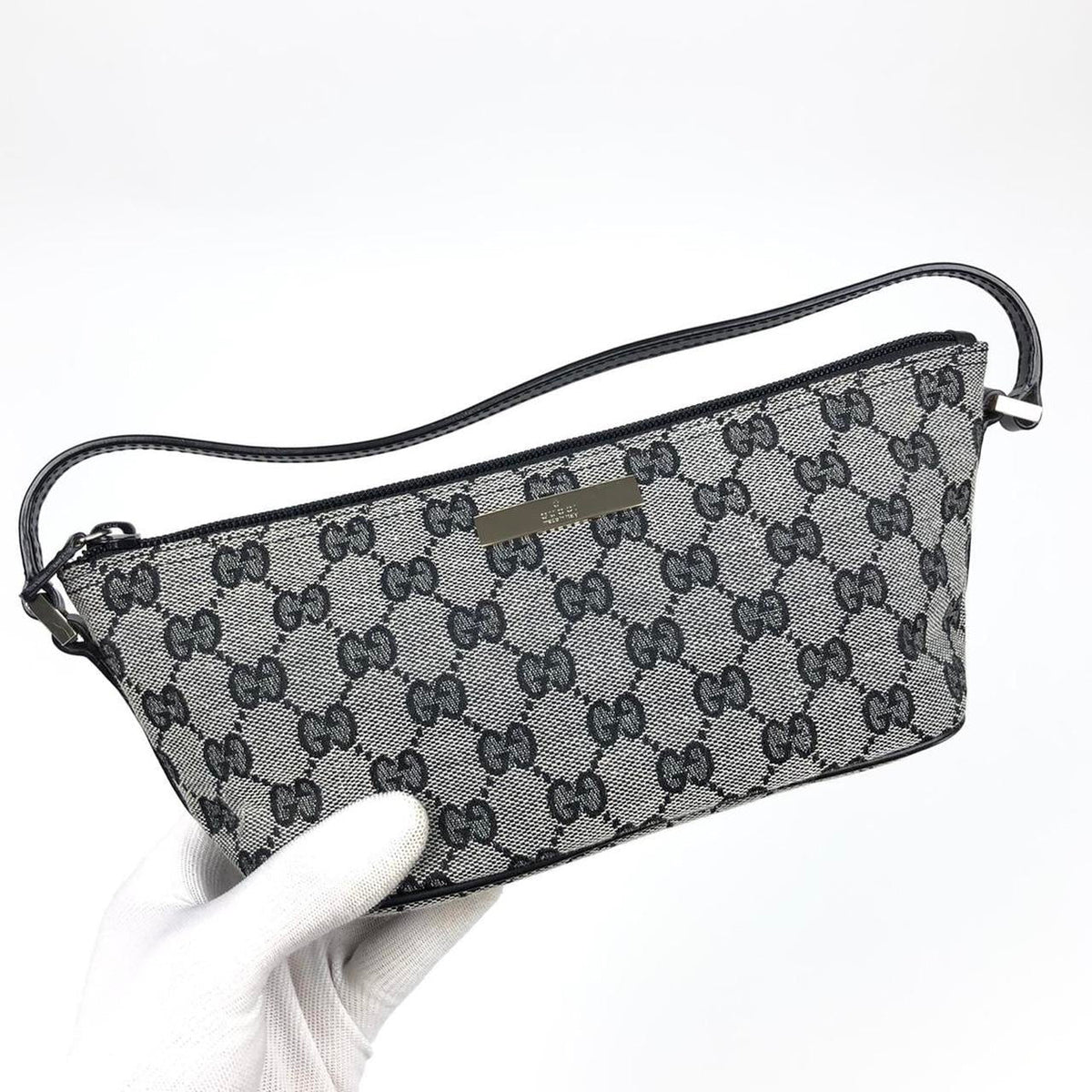 GUCCI MONOGRAM SHOULDER BAG