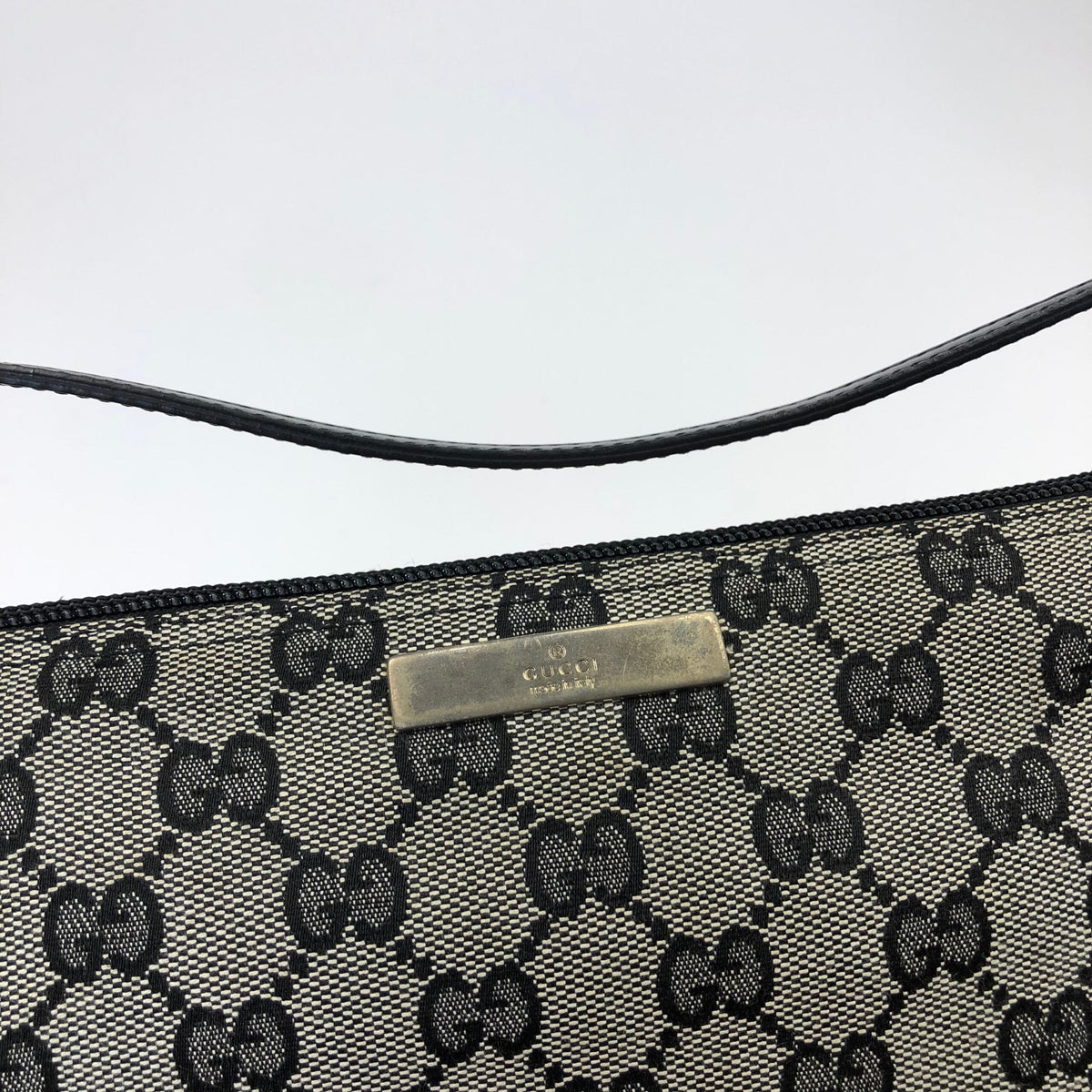 GUCCI MONOGRAM SHOULDER BAG