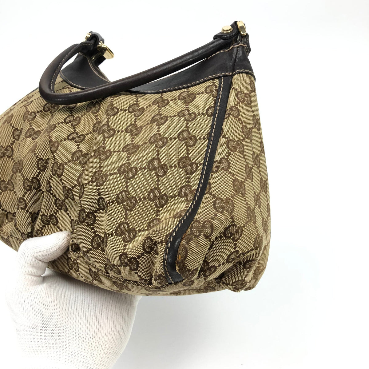 GUCCI MONOGRAM ABBEY SHOULDER BAG