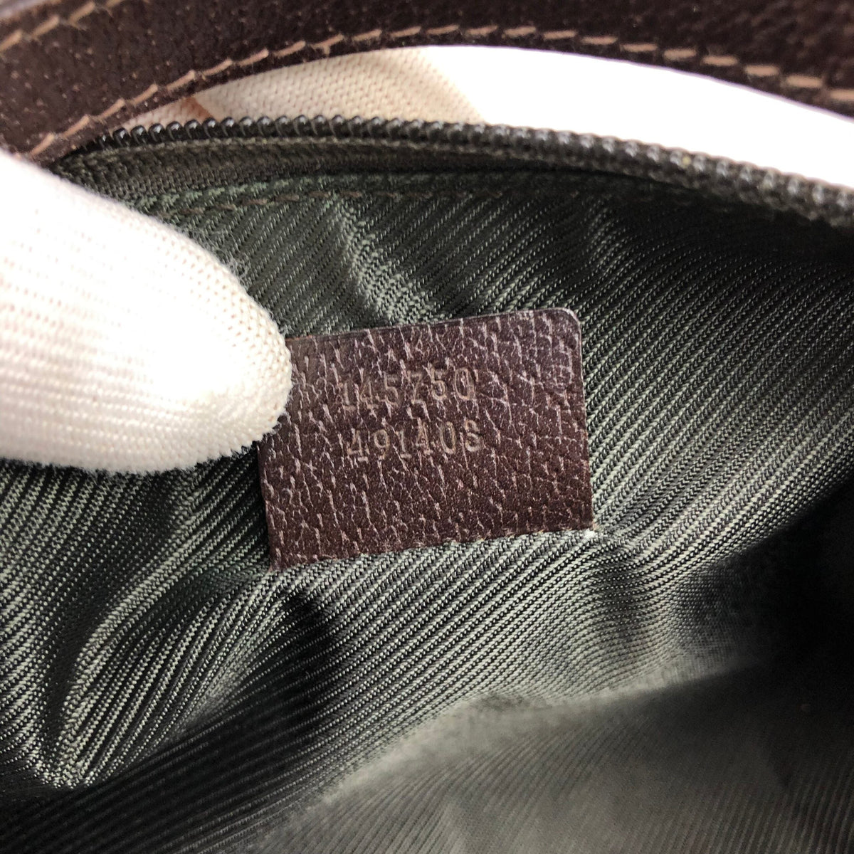 GUCCI MONOGRAM SHOULDER BAG