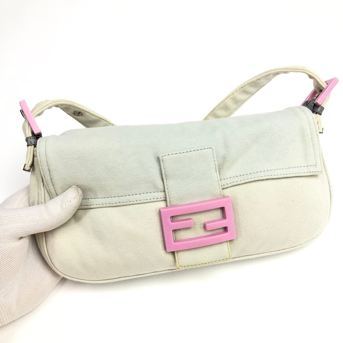 FENDI BAGUETTE SHOULDER BAG