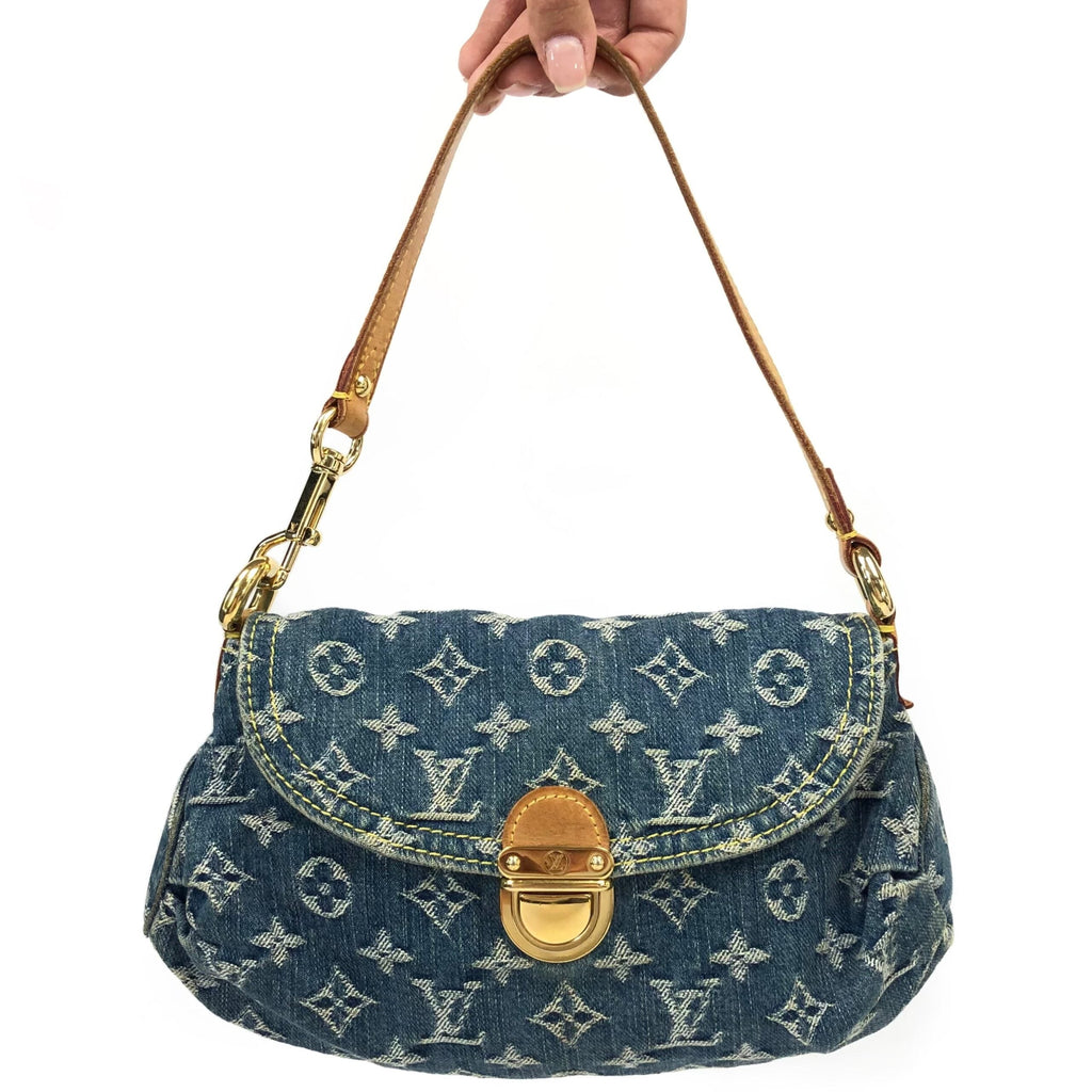 LOUIS VUITTON DENIM PLEATY SHOULDER BAG